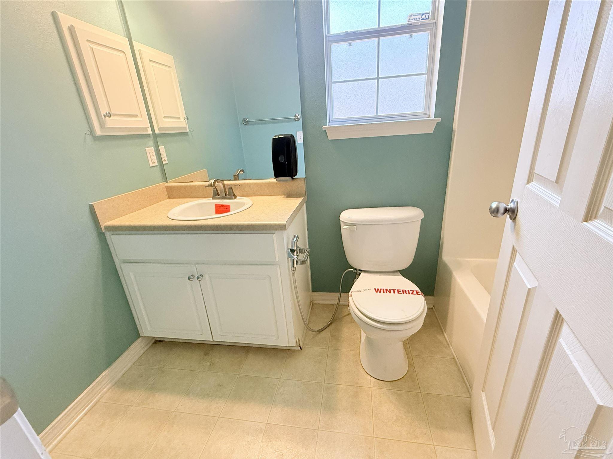 5008 Orlando Court Pensacola, FL 32526 - Photo 10 of 12