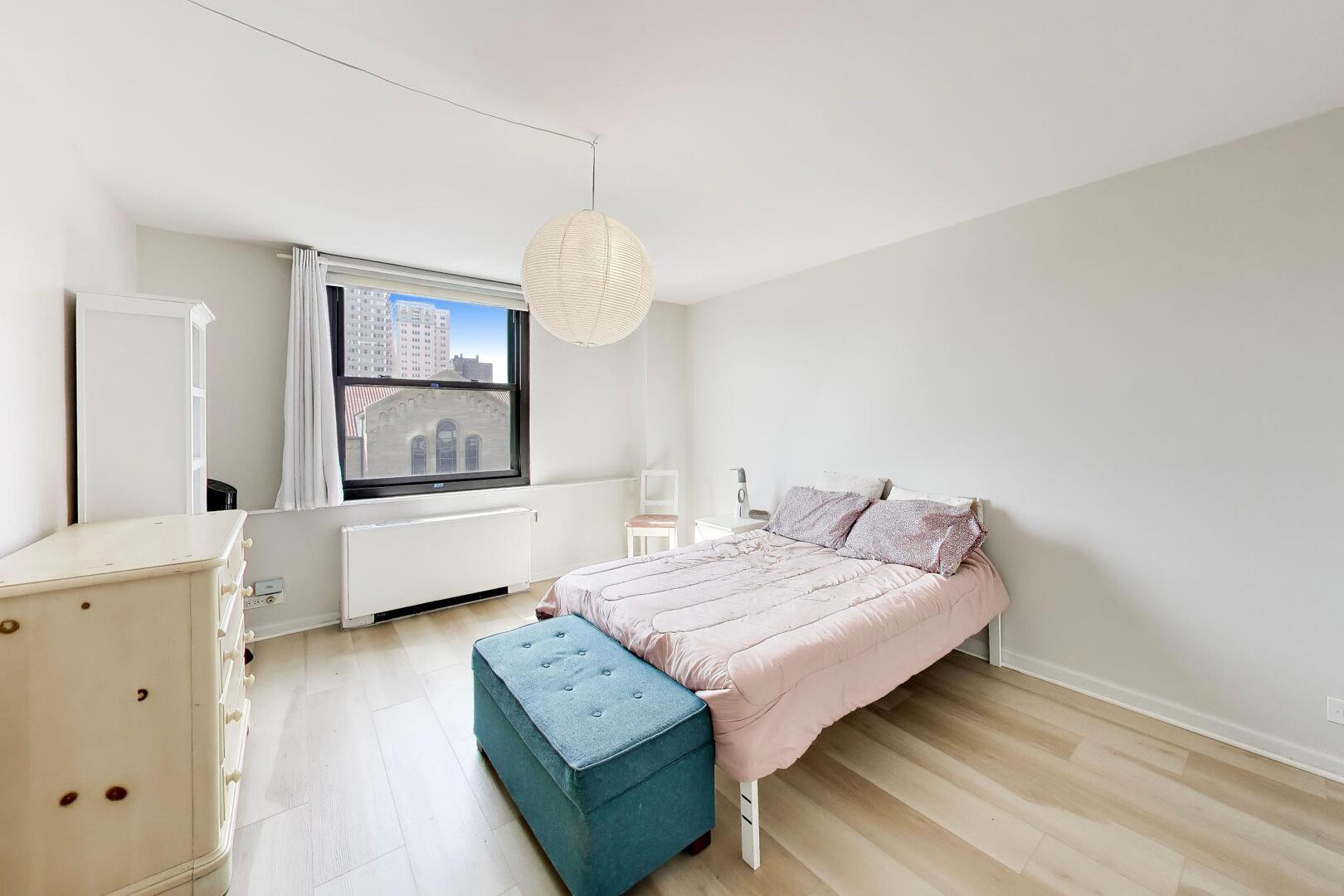 5701 North Sheridan Road, Unit 4U Chicago, IL 60660 - Photo 21 of 34 Gallery Image 21