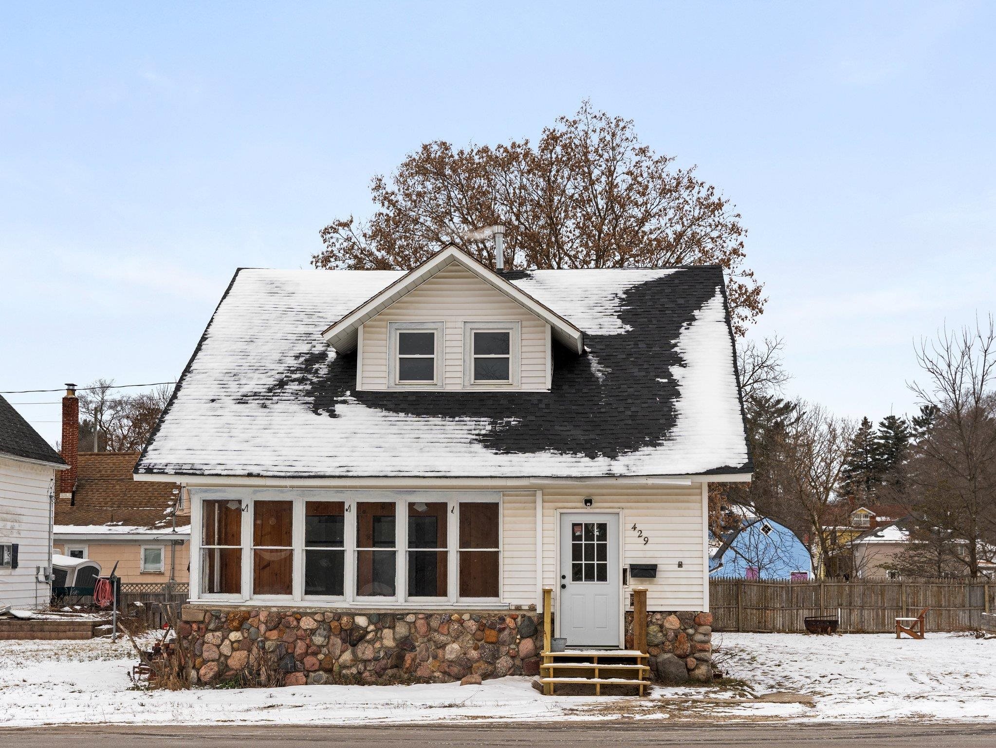 429 South Mill Street Reed City, MI 49677 - Photo 29 of 53 1930036-44e6f893-5e0b-41f5-82ab-c0348badf79c.JPG