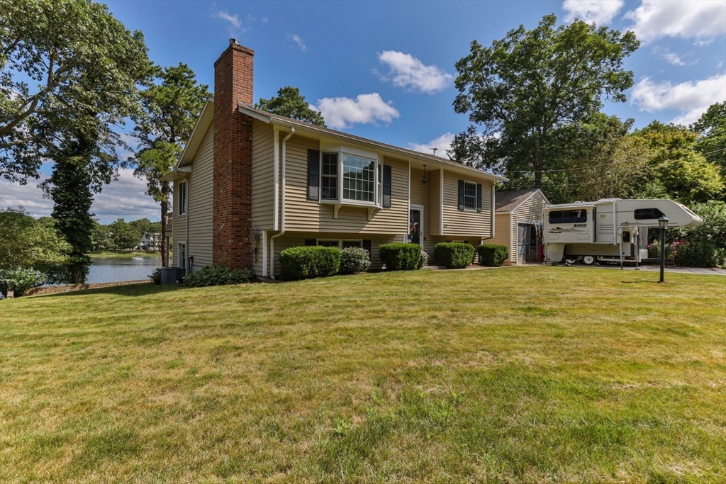 49 Edgewater Way Wareham, MA 02571 - Photo 35 of 42
