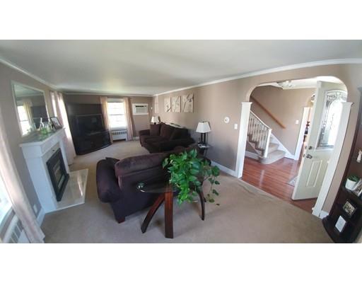 90 Farrell Road Lynn, MA 01905 - Photo 3 of 20 Gallery Image 3