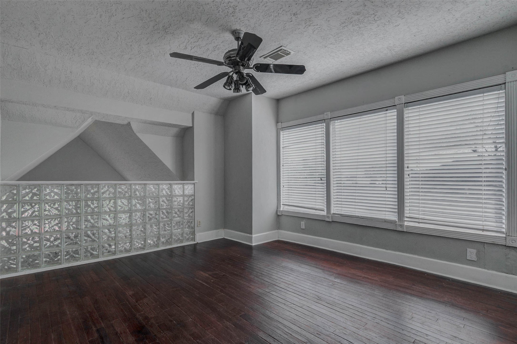 2410 Cleburne Street Houston, TX 77004 - Photo 9 of 27 a view of wooden floor and window in a room