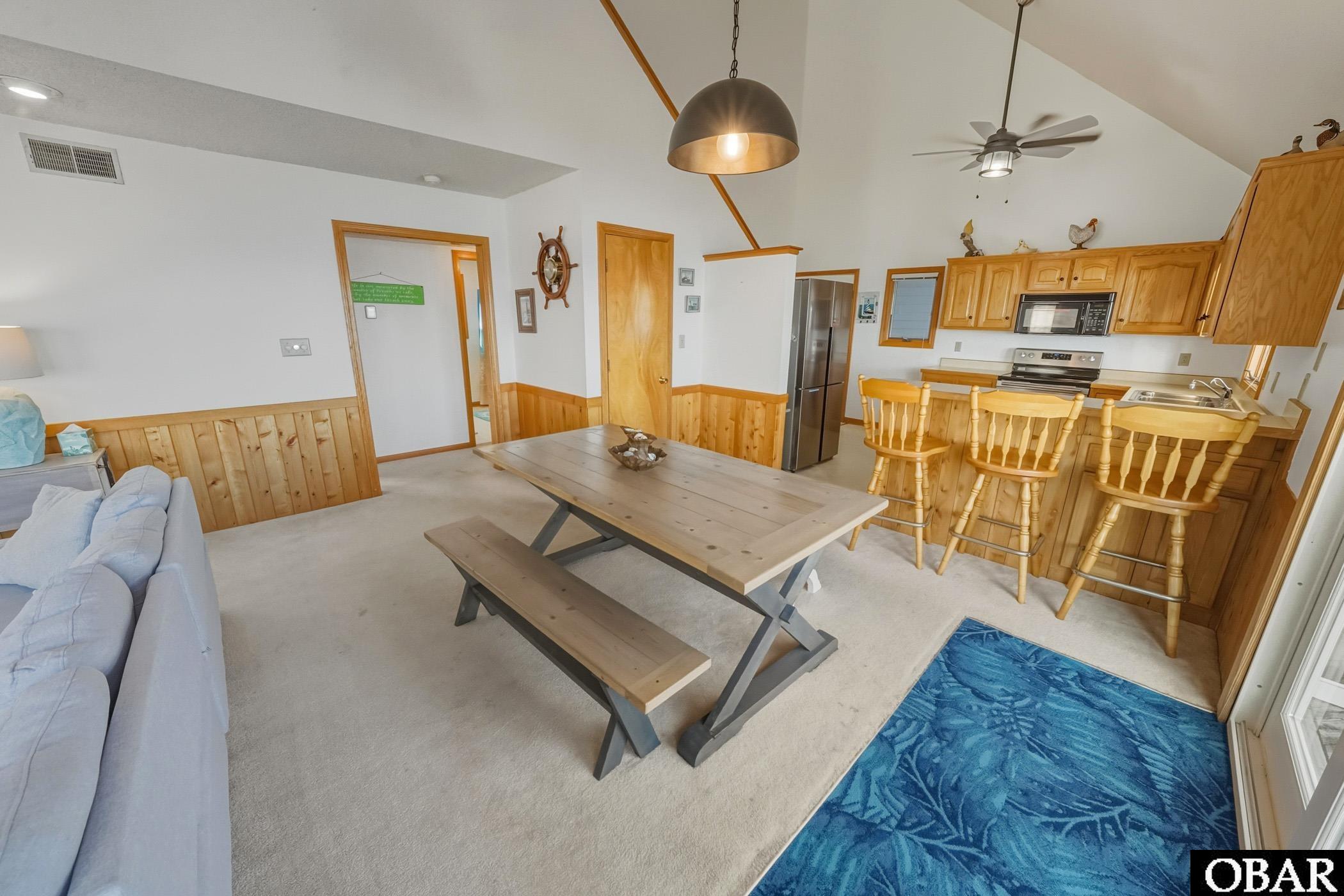 105 North Water Street Point Harbor, NC 27964 - Photo 11 of 50 Great Room