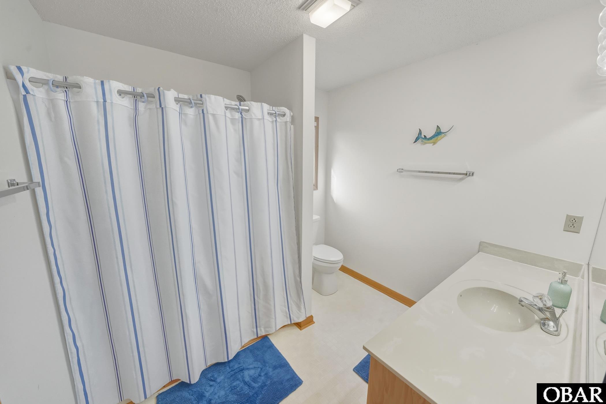 105 North Water Street Point Harbor, NC 27964 - Photo 34 of 50 Upstairs Shared Full Bath