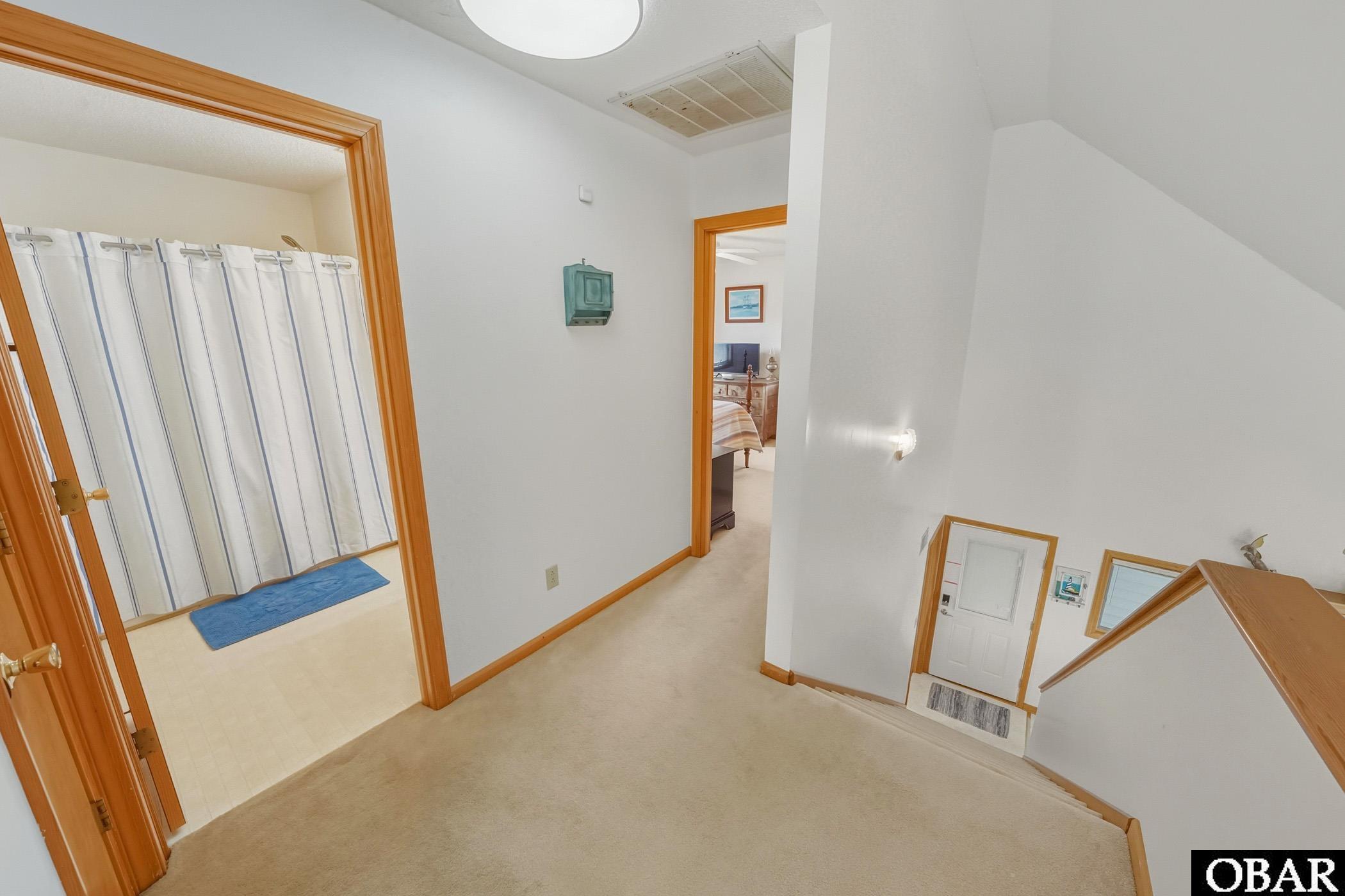 105 North Water Street Point Harbor, NC 27964 - Photo 40 of 50 Hall Way