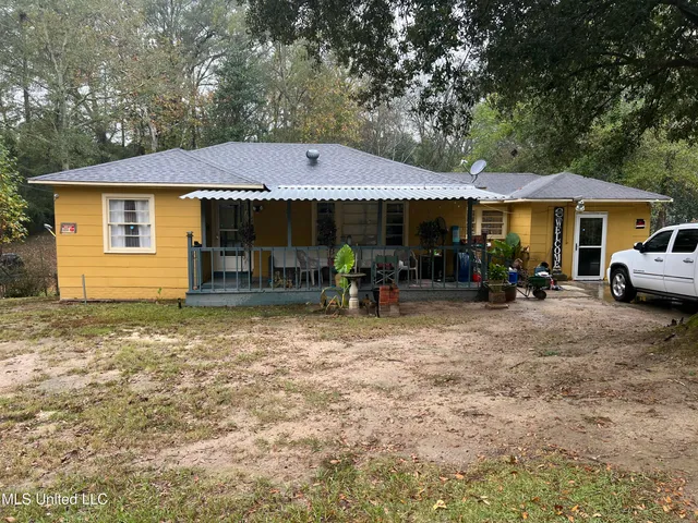 $125,000 | 2214 North 3rd Avenue, Laurel, MS 39440