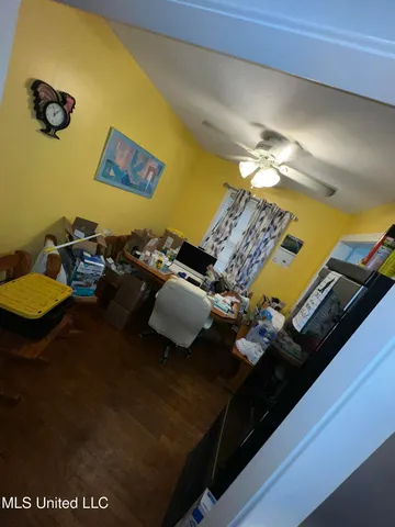 $125,000 | 2214 North 3rd Avenue, Laurel, MS 39440