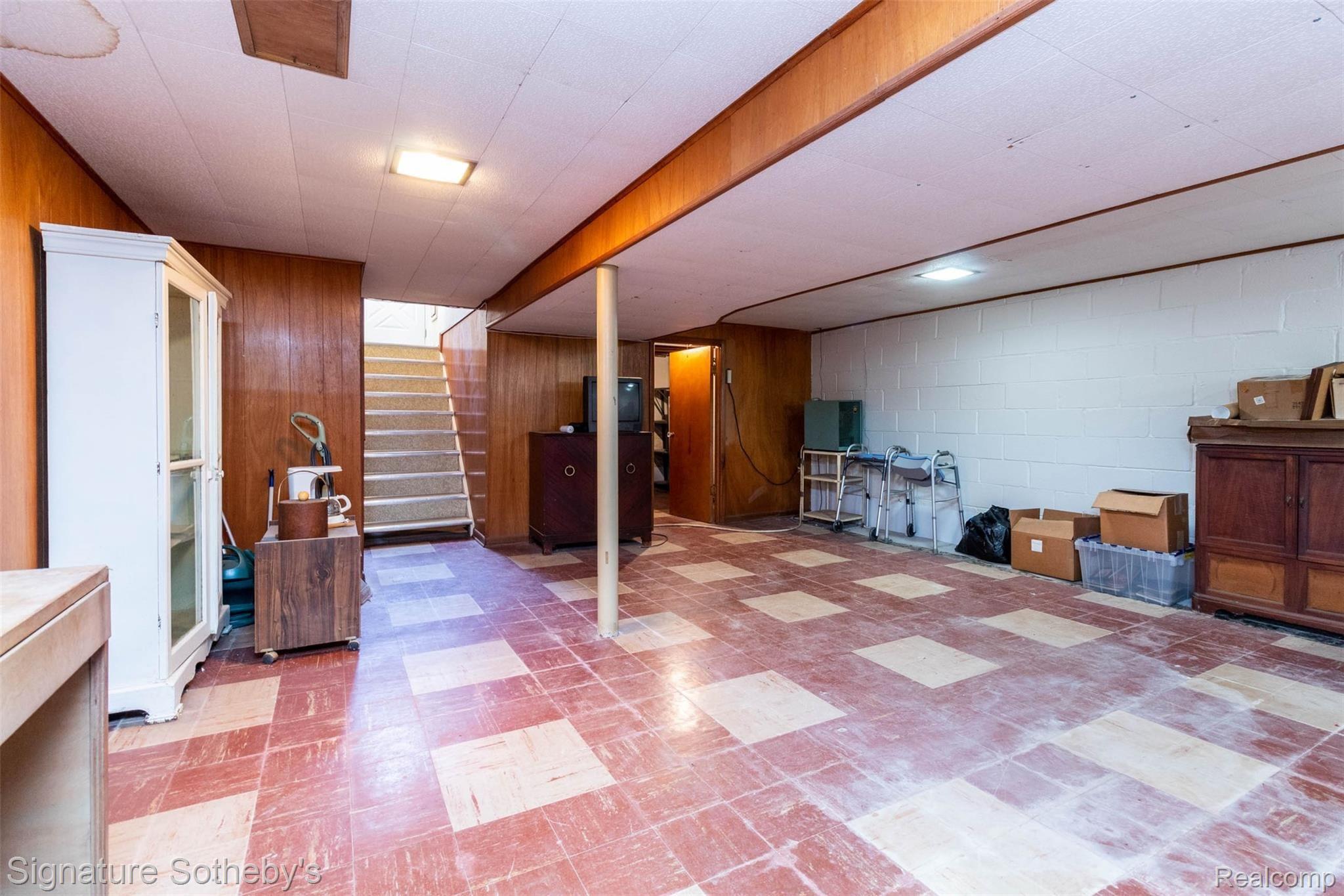 4168 Wakefield Road Berkley, MI 48072 - Photo 22 of 34 interior (21).jpg