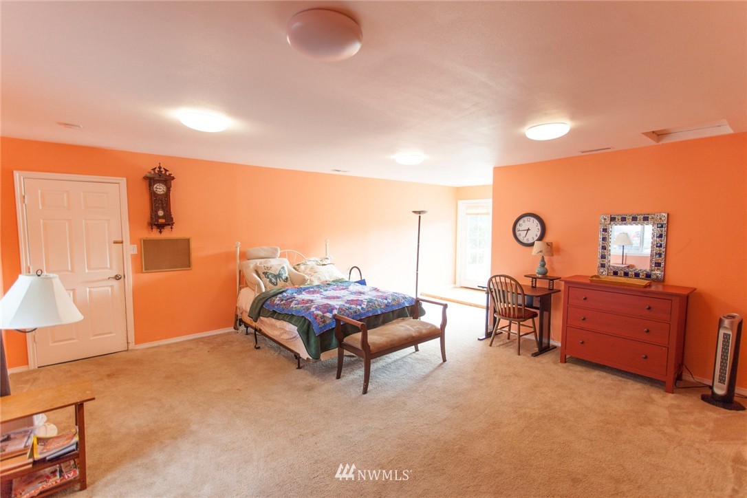 7768 F & S Grade Road Sedro-Woolley, WA 98284 - Photo 16 of 21 Gallery Image 16