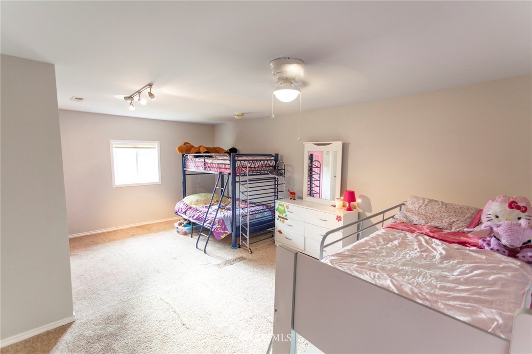 7768 F & S Grade Road Sedro-Woolley, WA 98284 - Photo 18 of 21 Gallery Image 18