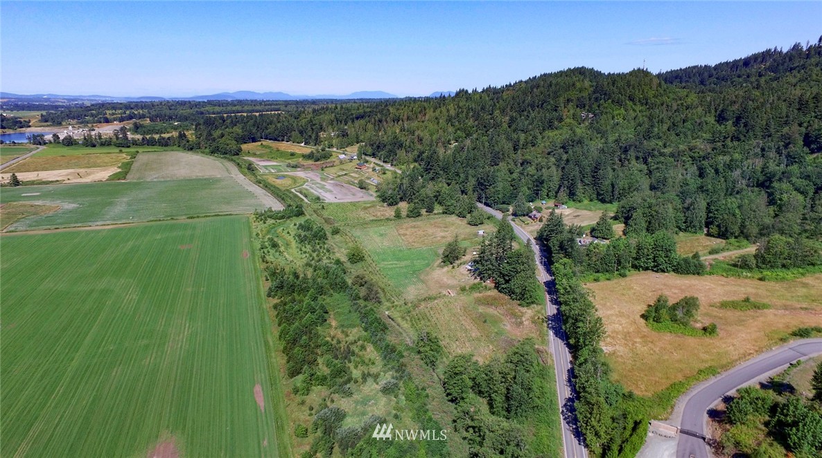 7768 F & S Grade Road Sedro-Woolley, WA 98284 - Photo 7 of 21 Gallery Image 7