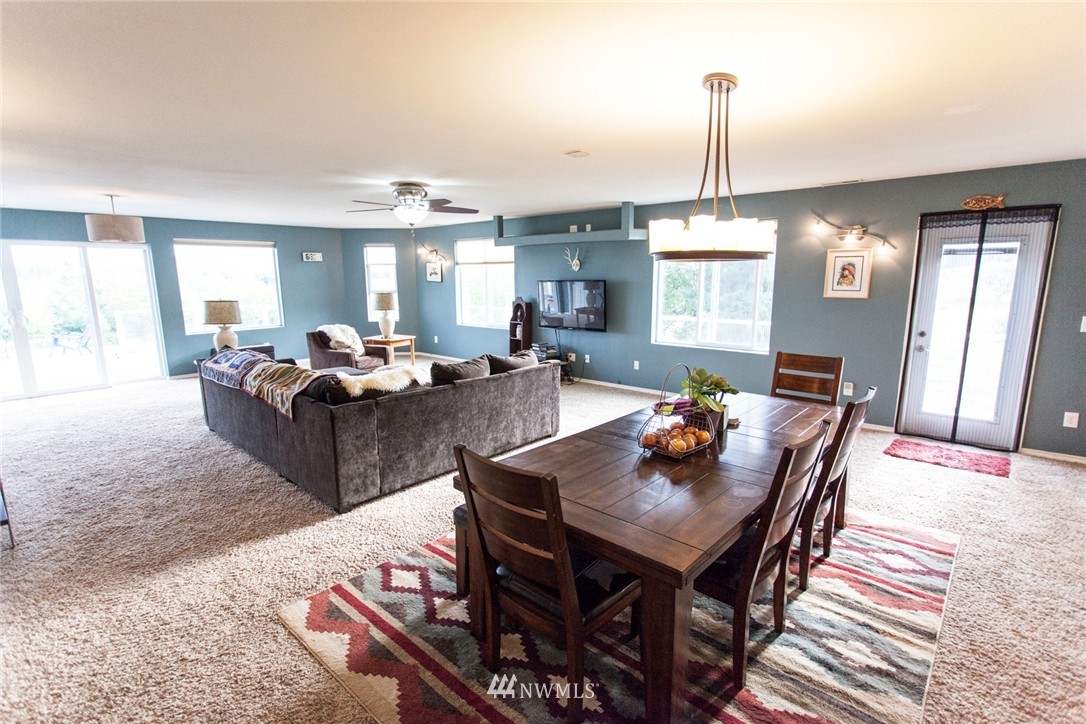 7768 F & S Grade Road Sedro-Woolley, WA 98284 - Photo 10 of 21 Gallery Image 10