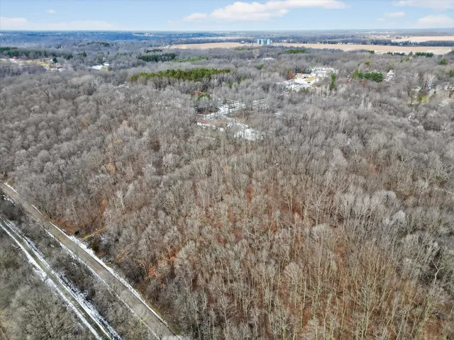 $429,000 | 214 Wilson Lane, Ionia, MI 48846