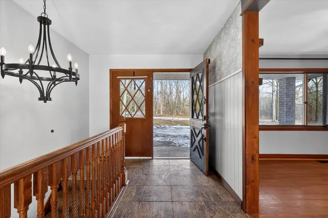 $429,000 | 214 Wilson Lane, Ionia, MI 48846