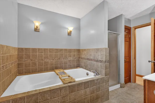 $429,000 | 214 Wilson Lane, Ionia, MI 48846