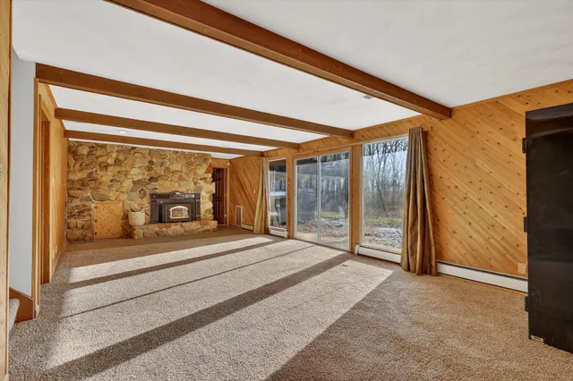 $429,000 | 214 Wilson Lane, Ionia, MI 48846