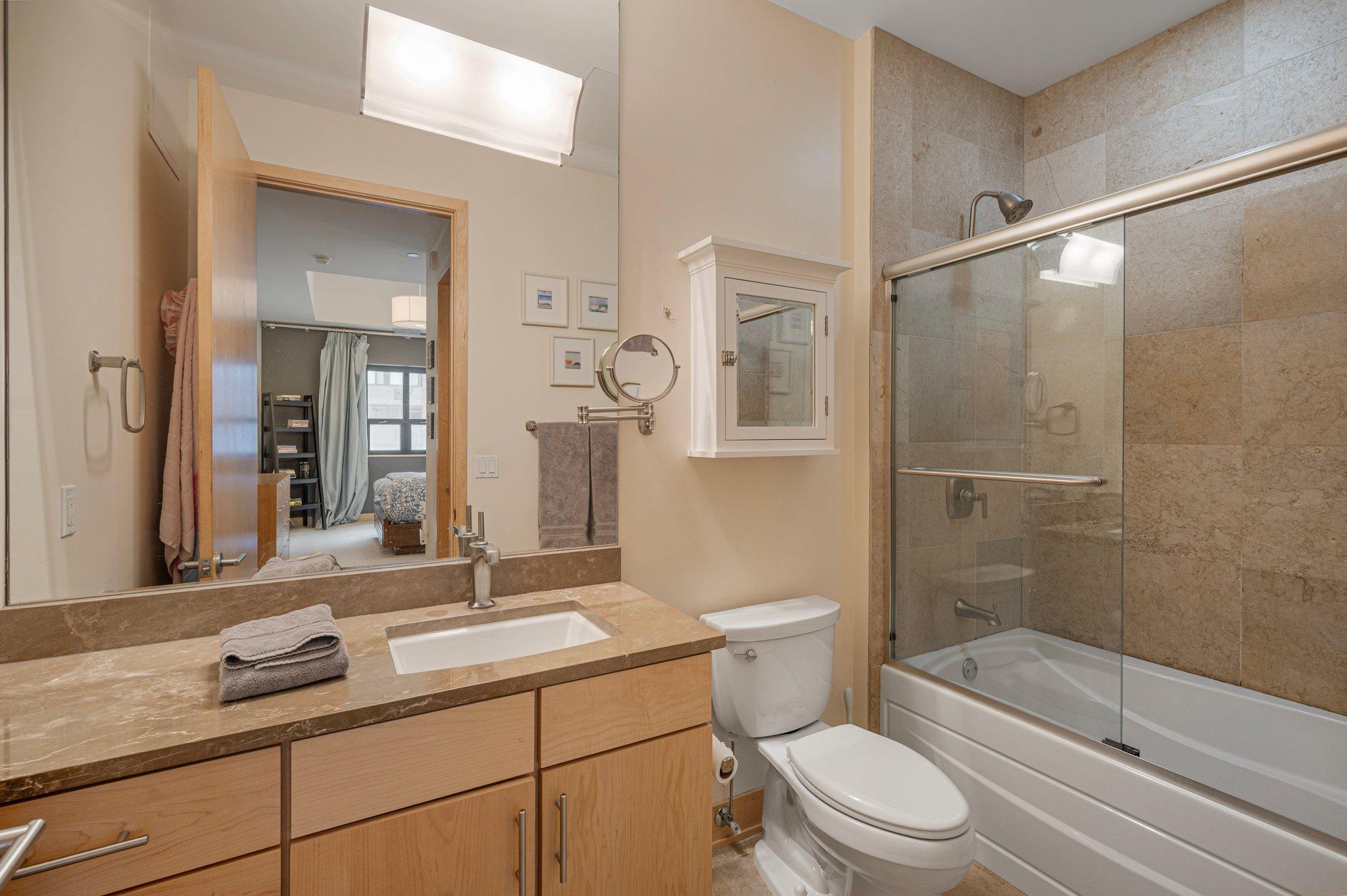 100 3rd Avenue South, Unit 406 Minneapolis, MN 55401 - Photo 13 of 24