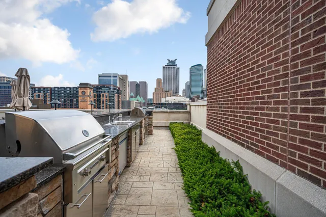 $3,400 | 100 3rd Avenue South, Unit 406, Minneapolis, MN 55401