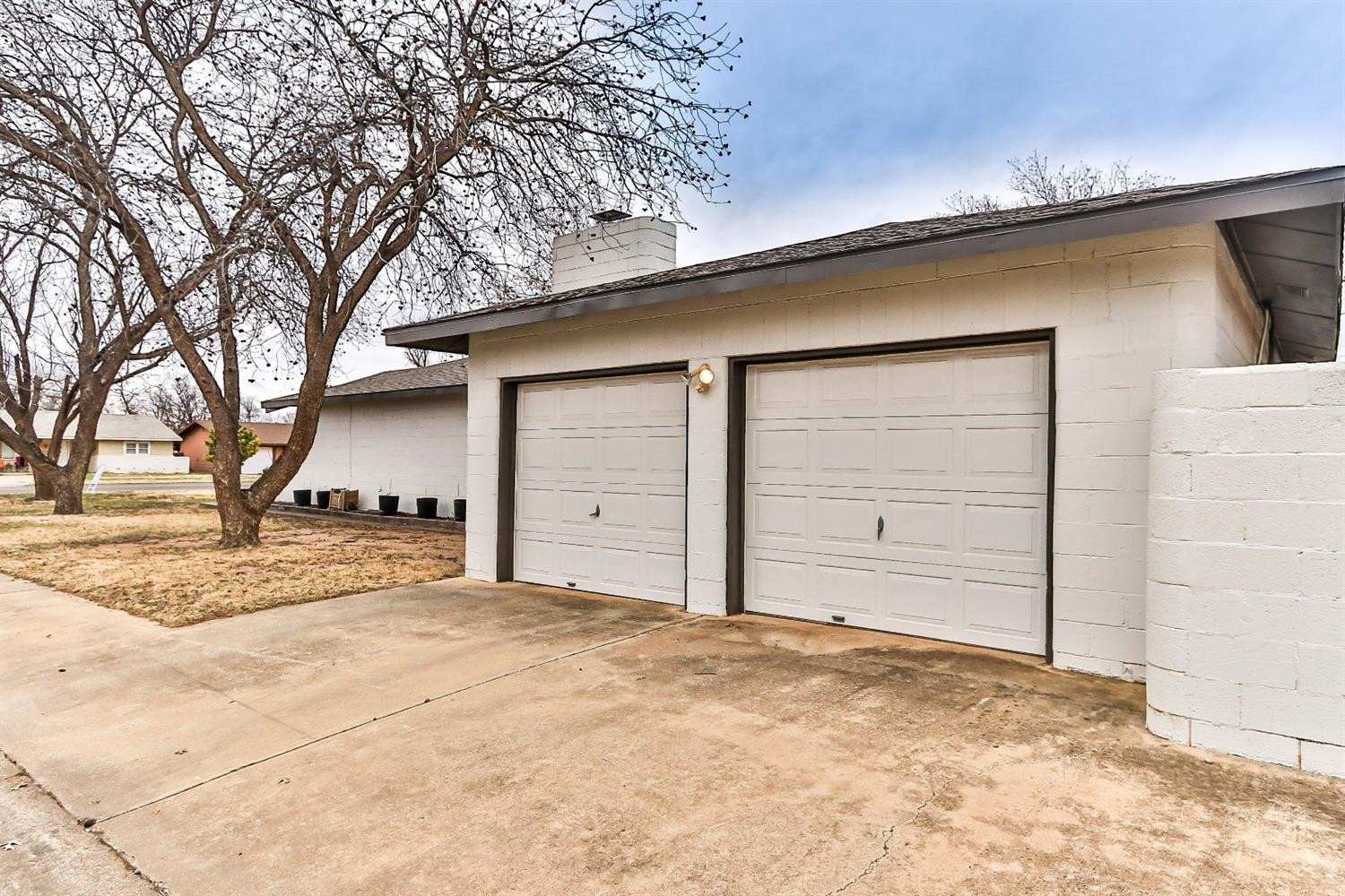 3715 38th Street Lubbock, TX 79413 - Photo 39 of 39 Side Entry Garage