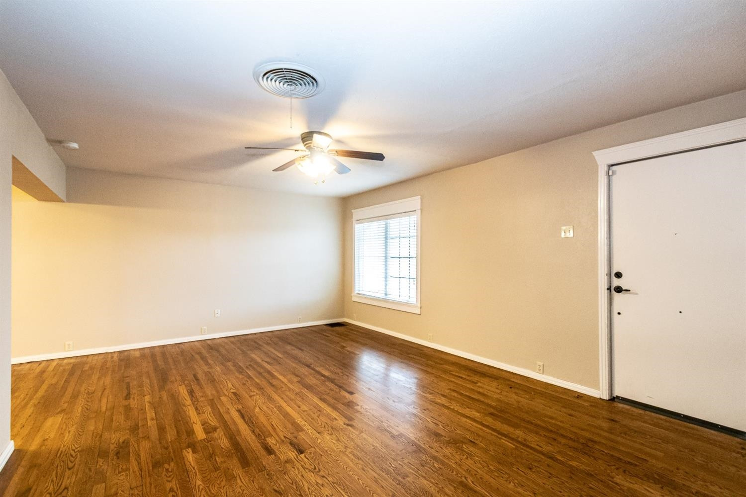 3715 38th Street Lubbock, TX 79413 - Photo 9 of 39 Photo 9
