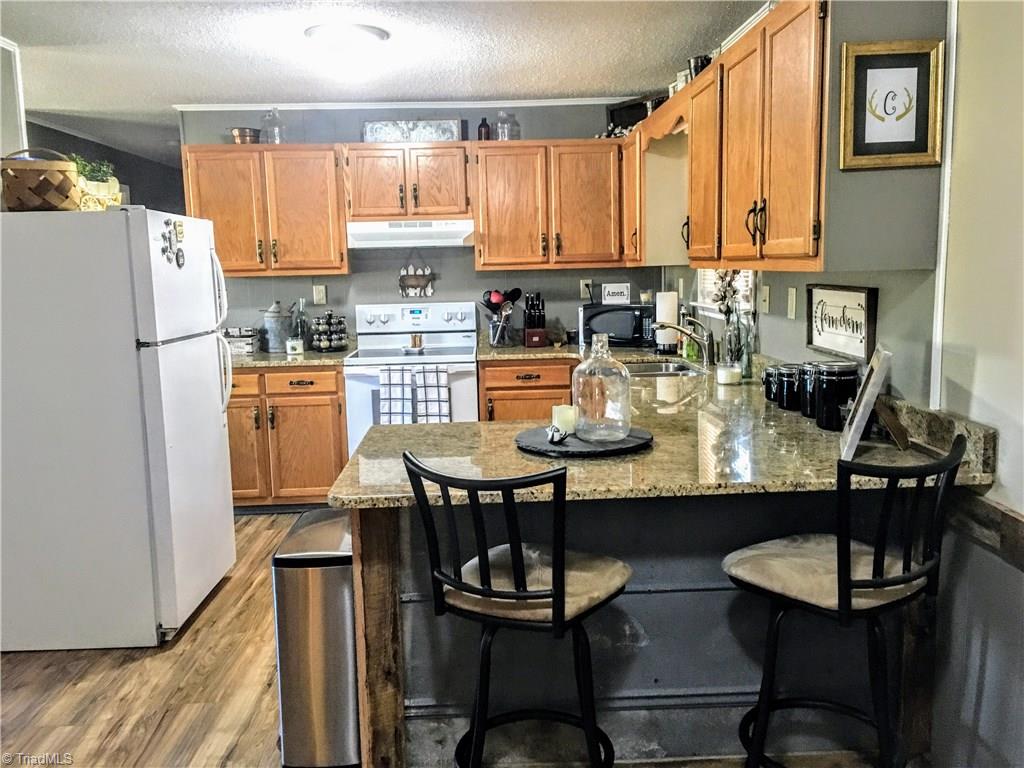 3004 Rob Cruthis Road Archdale, NC 27263 - Photo 9 of 20 Gallery Image 9