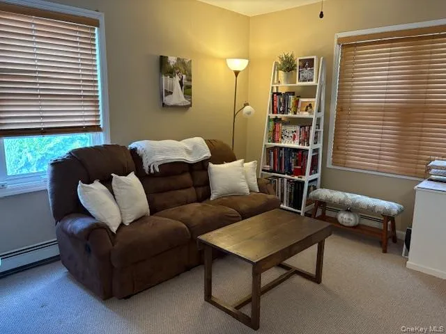 $2,100 | 60 Monroe Street, Lynbrook, NY 11563