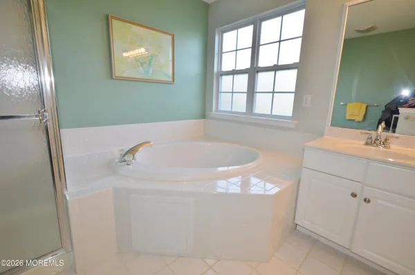 $514,000 | 2531 Ridgemont Court, Toms River, NJ 08755