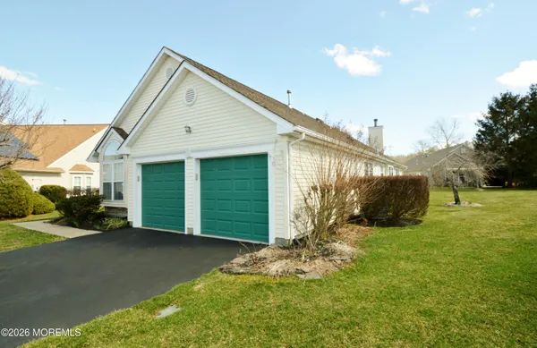 $514,000 | 2531 Ridgemont Court, Toms River, NJ 08755
