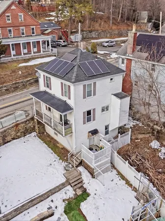 $389,000 | 33 Pearl Street, Fitchburg, MA 01420