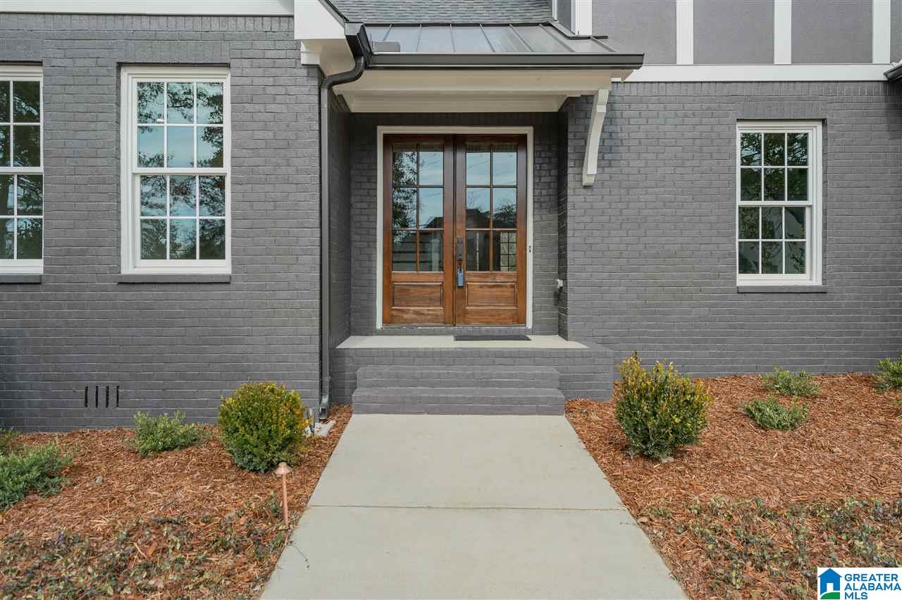 2428 Dolly Ridge Road Birmingham, AL 35243 - Photo 3 of 50