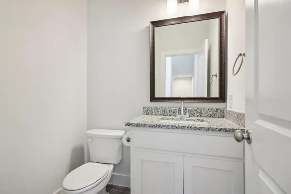 $2,750 | 104 Samuel Street, Lewisville, TX 75057
