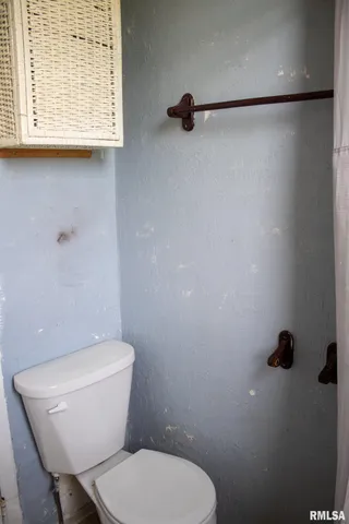 $25,000 | 17 North 5th Avenue, Canton, IL 61520