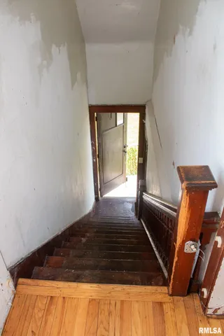 $25,000 | 17 North 5th Avenue, Canton, IL 61520