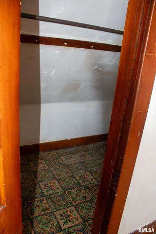 $25,000 | 17 North 5th Avenue, Canton, IL 61520