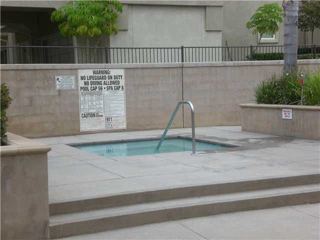 832 Almond Road San Marcos, CA 92078 - Photo 23 of 25 Complex Spa