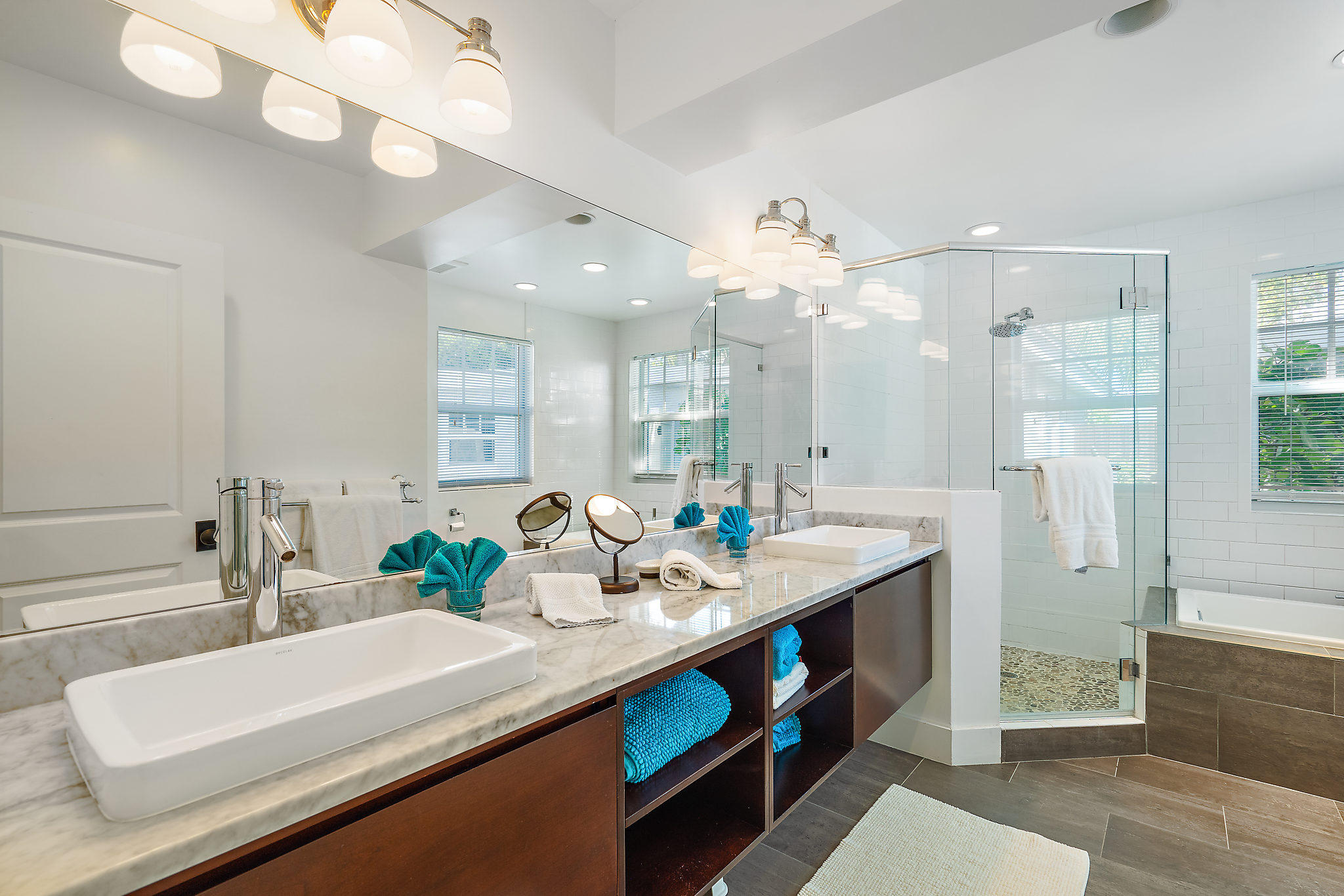 461 Jupiter Lane Juno Beach, FL 33408 - Photo 22 of 61 029-461JupiterLn-JunoBeach-FL-small