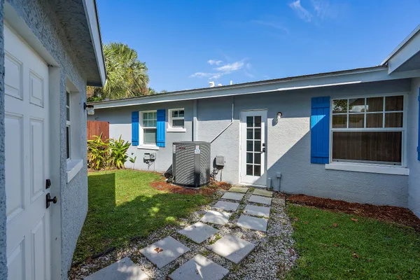 $12,500 | 461 Jupiter Lane, Juno Beach, FL 33408