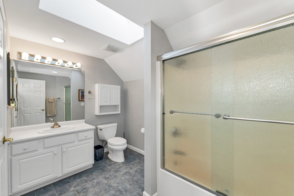 60 Hampton Meadows, Unit 60 Hampton, NH 03842 - Photo 38 of 42