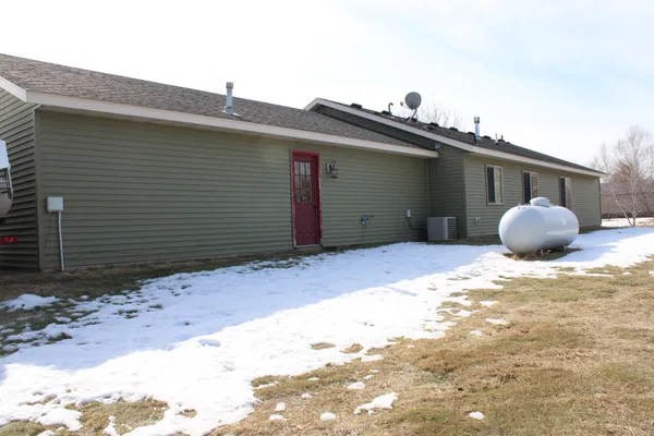 $469,900 | 7418 450th Street, Harris, MN 55032