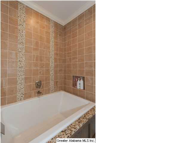 2601 Heathermoor Road Birmingham, AL 35223 - Photo 20 of 32