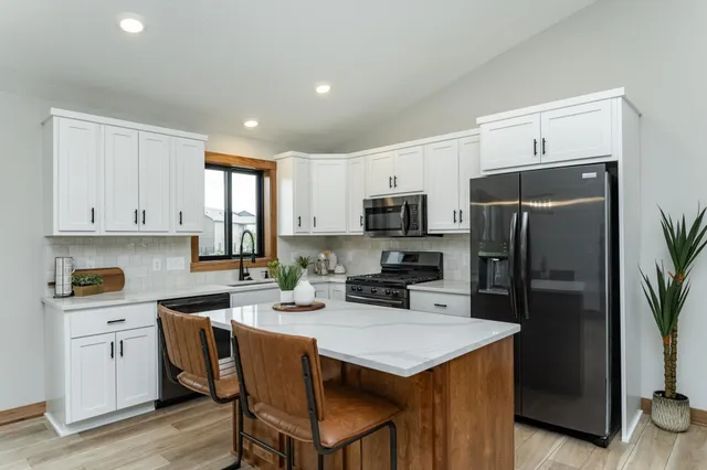 $494,900 | 1806 Brandt Drive Northeast, Byron, MN 55920