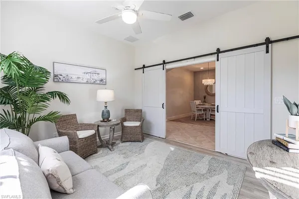 $5,500 | 3920 Lakeview Isle Court, Fort Myers, FL 33905