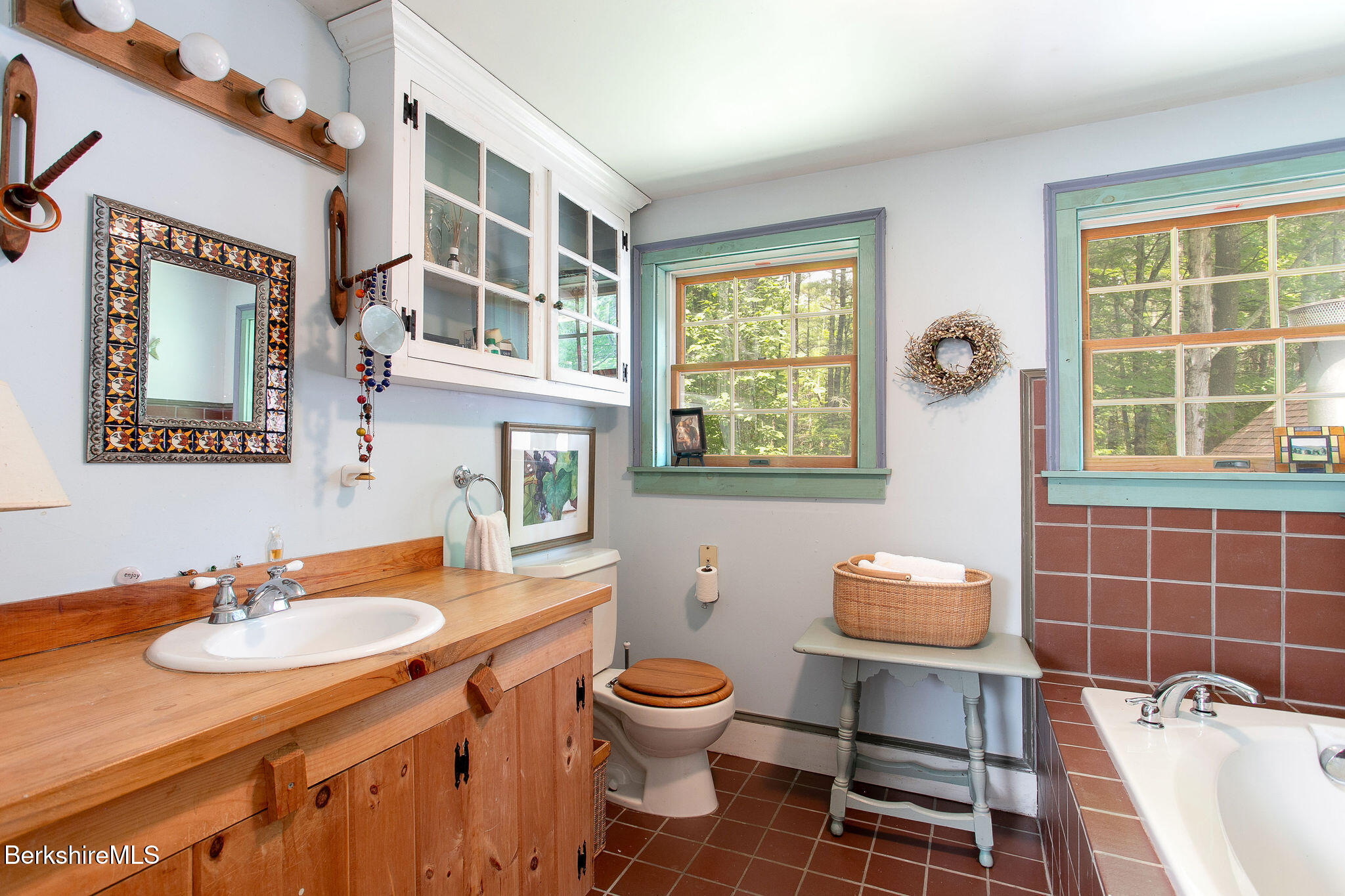 662 Foley Road Sheffield, MA 01257 - Photo 32 of 34 Primary bath