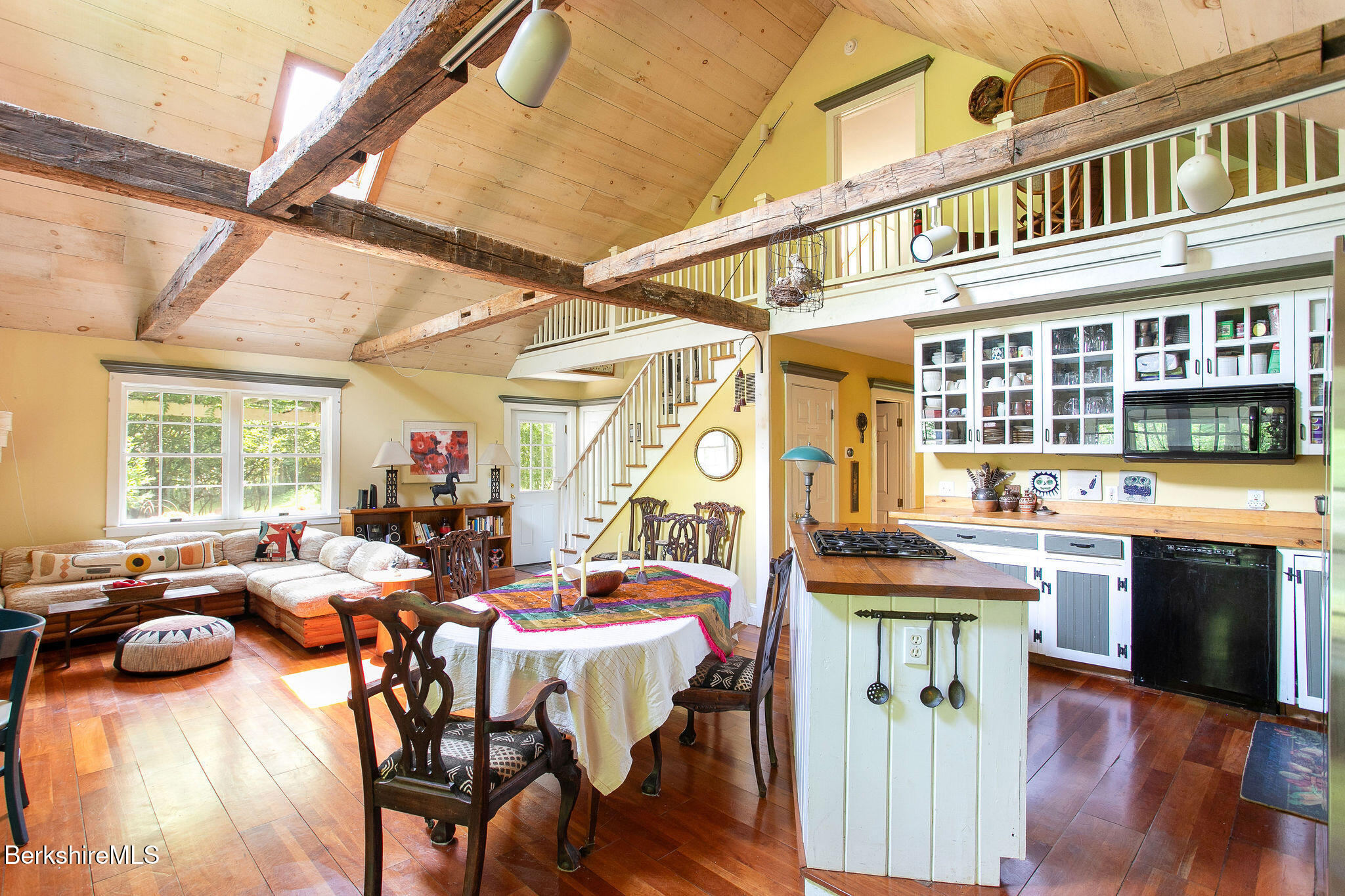 662 Foley Road Sheffield, MA 01257 - Photo 10 of 34 Living/Kitchen