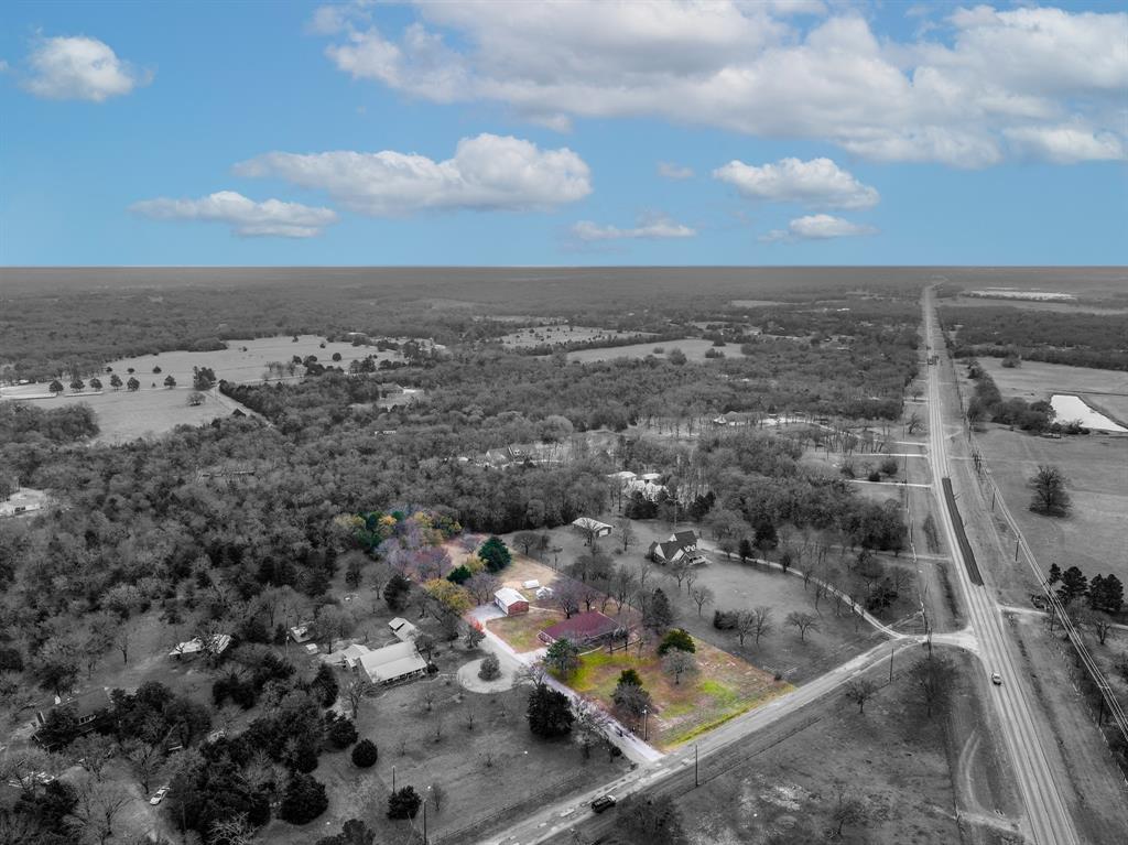 10471 Holly Creek Road Terrell, TX 75160 - Photo 2 of 40
