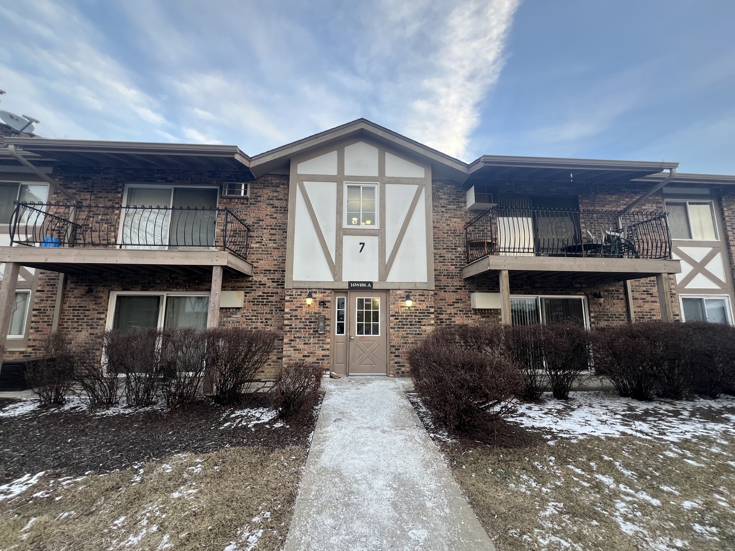 16W486 Lake Drive, Unit 7102 Willowbrook, IL 60527 - Photo 1 of 13