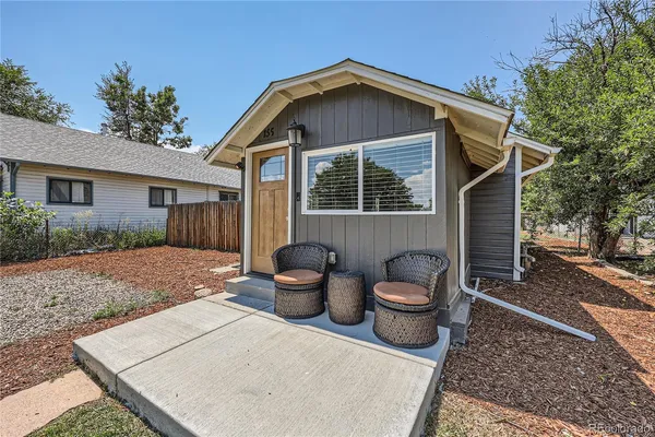 $2,195 | 155 Lowell Boulevard, Denver, CO 80219