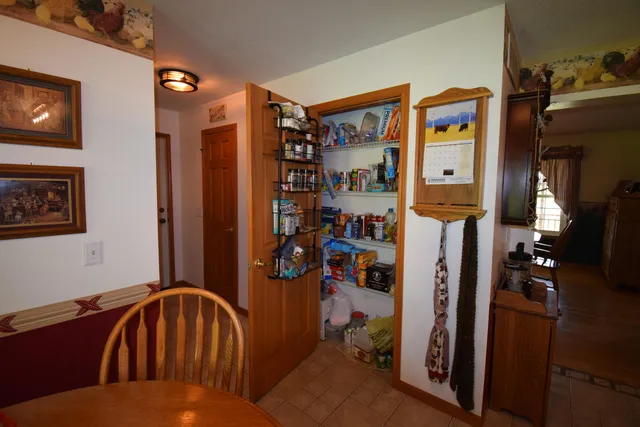 $1,425,000 | 47944 County Road 673, Lawrence, MI 49064