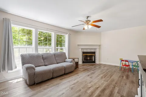 $275,000 | 254 Sequoia Drive, Louisburg, NC 27549