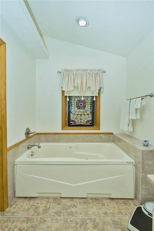 232 McDermott Road Trafford, PA 15085 - Photo 18 of 25 Gallery Image 18